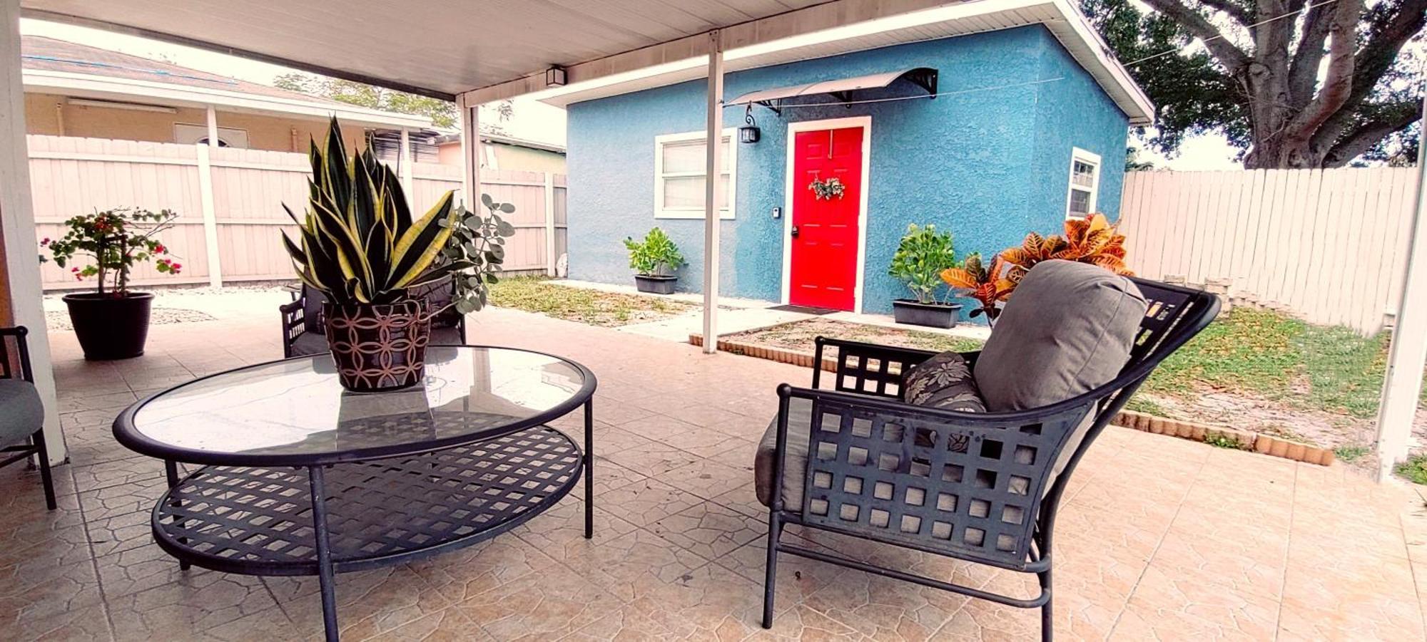 Loft Close To Downtown, Raymond James Stadium, Airport And Many More Places Tampa Exterior foto