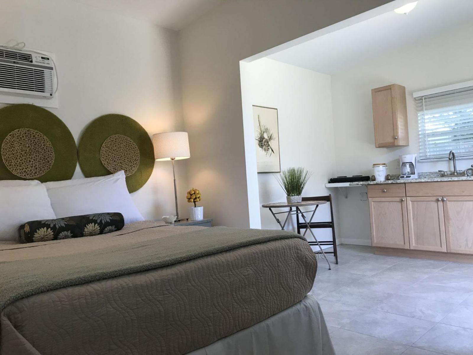 Loft Close To Downtown, Raymond James Stadium, Airport And Many More Places Tampa Exterior foto